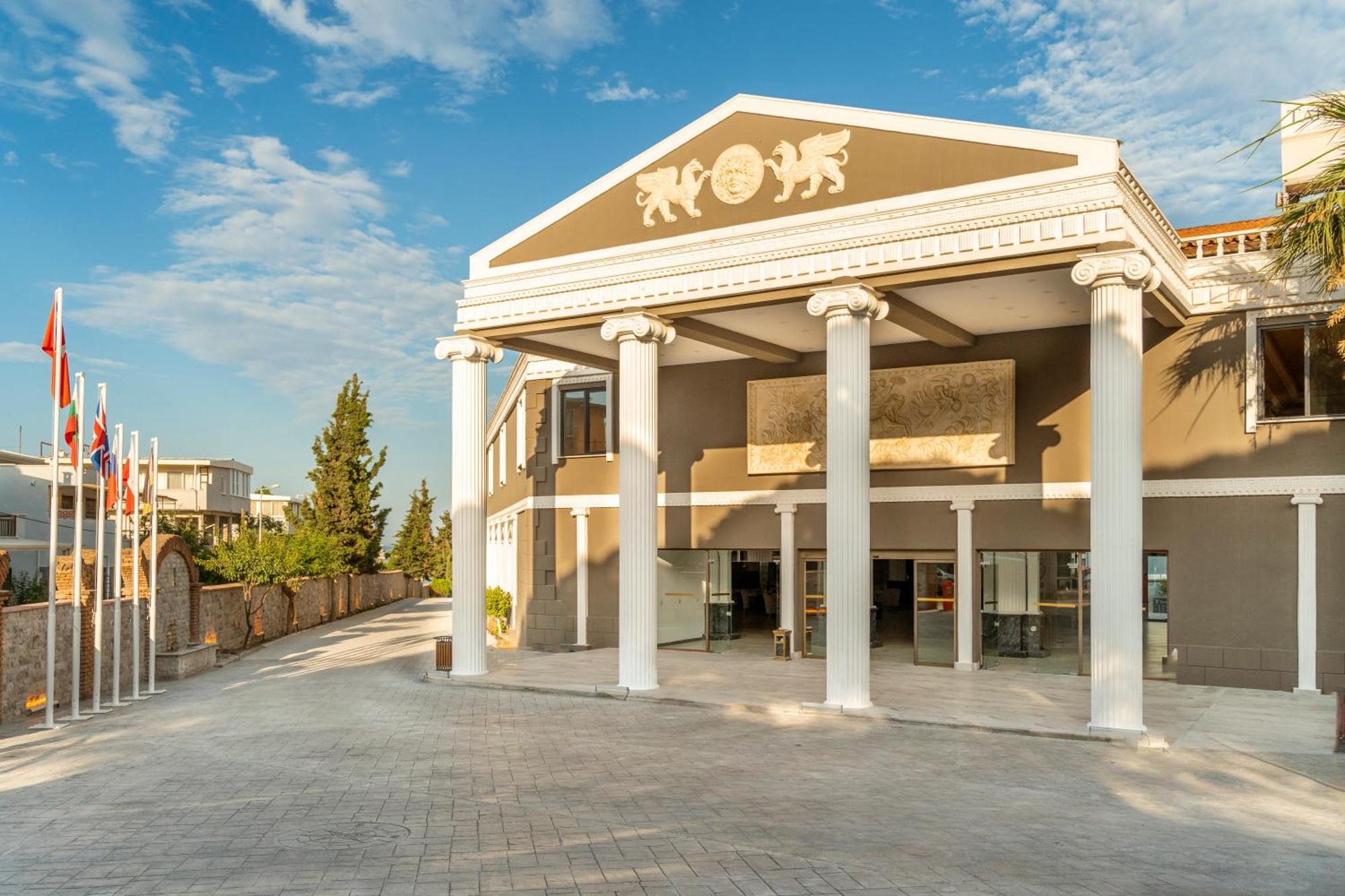 Lucas Didim Resort Yenihisar Exterior photo