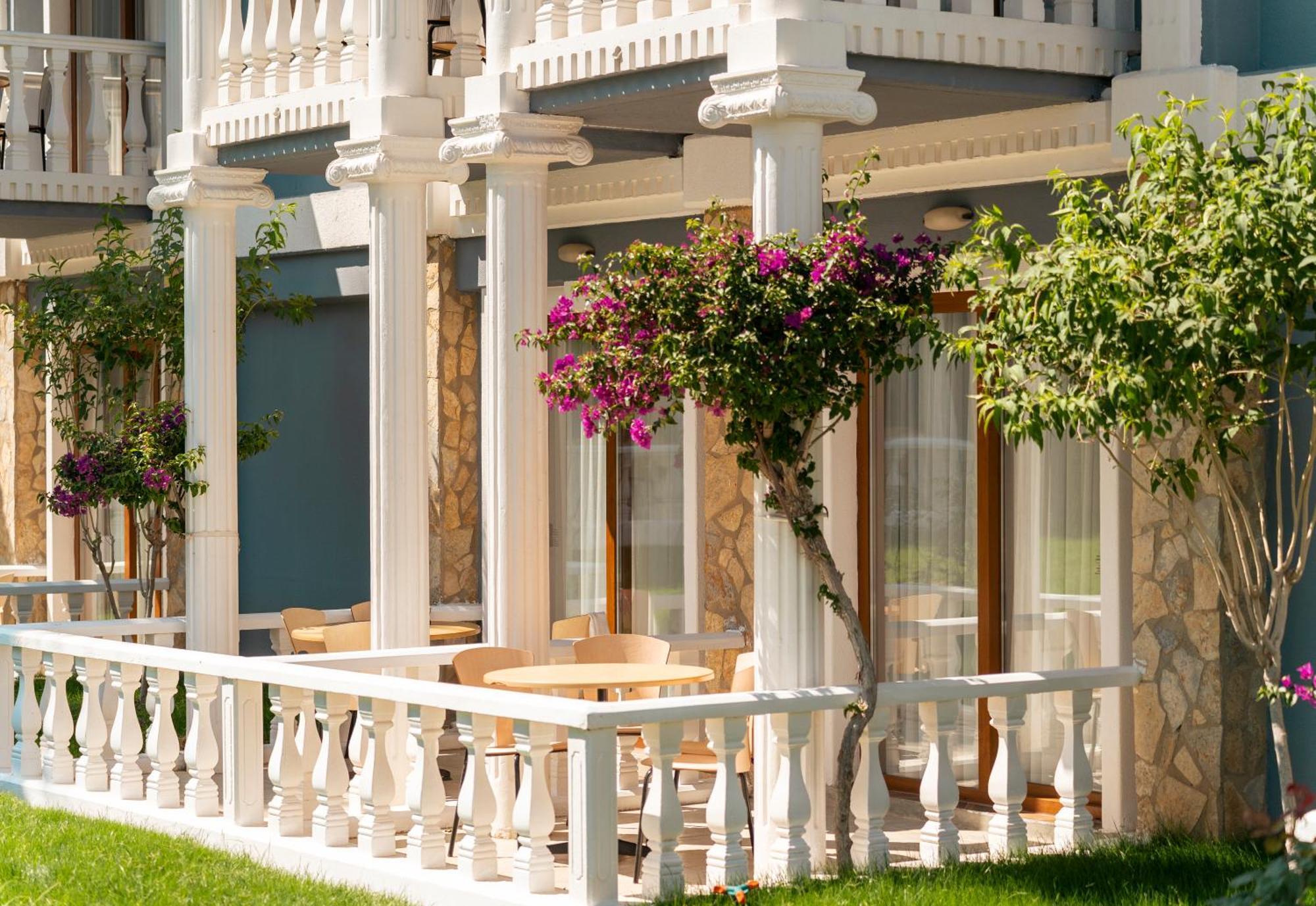Lucas Didim Resort Yenihisar Exterior photo